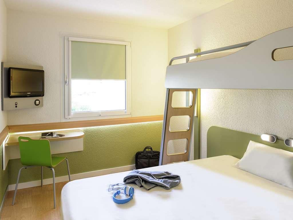 Ibis Budget Конкарно Номер фото